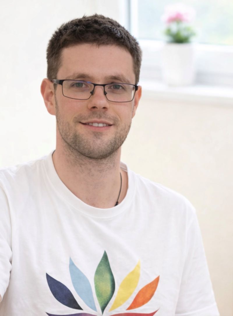 Máté, a Hi Harmony Stúdió masszőre Gödöllőn